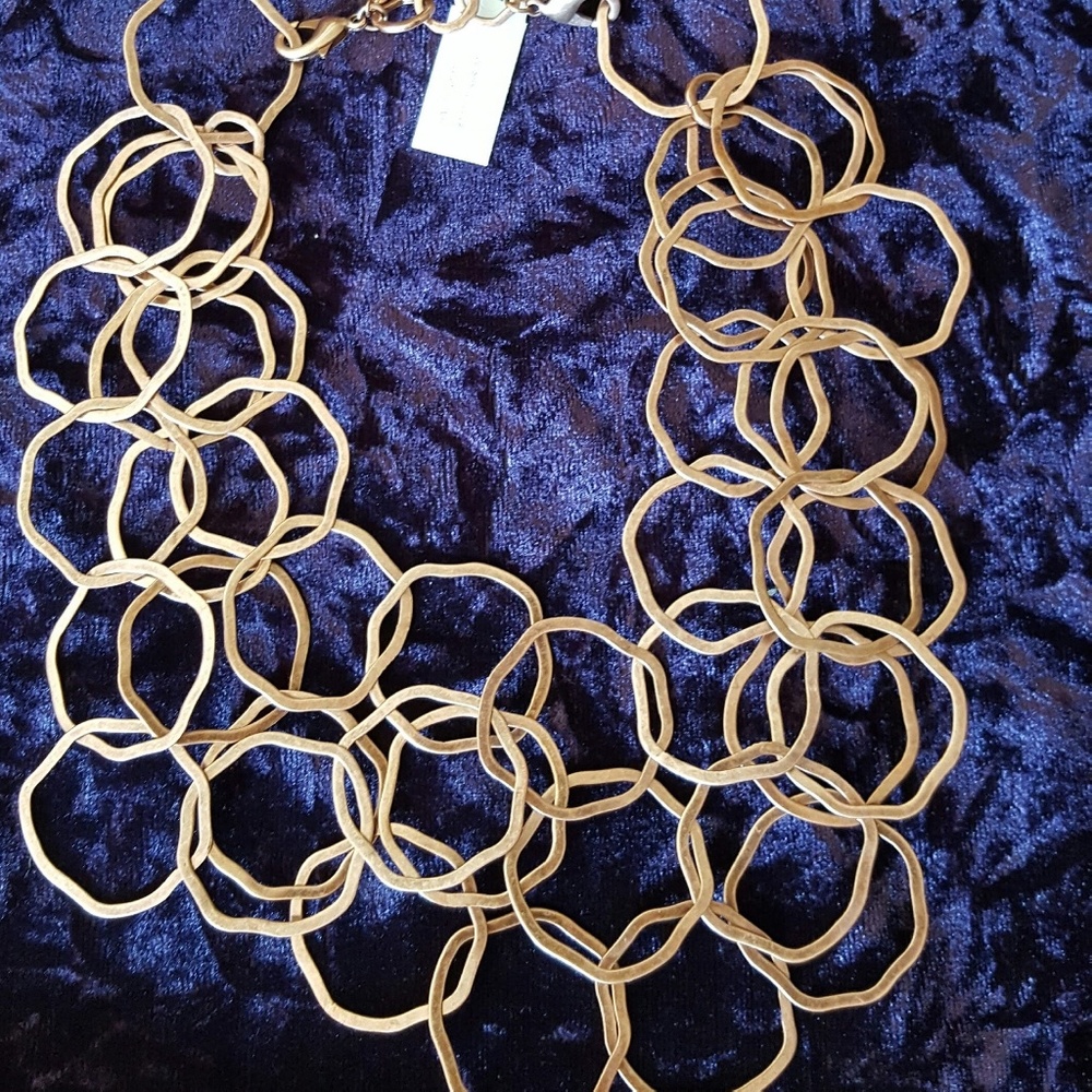 🔶️PRICE DROP🔶️Haute Spot Necklace & Bracelet